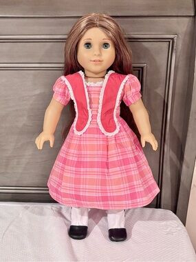 American girl Marie Grace with meet outfit retired